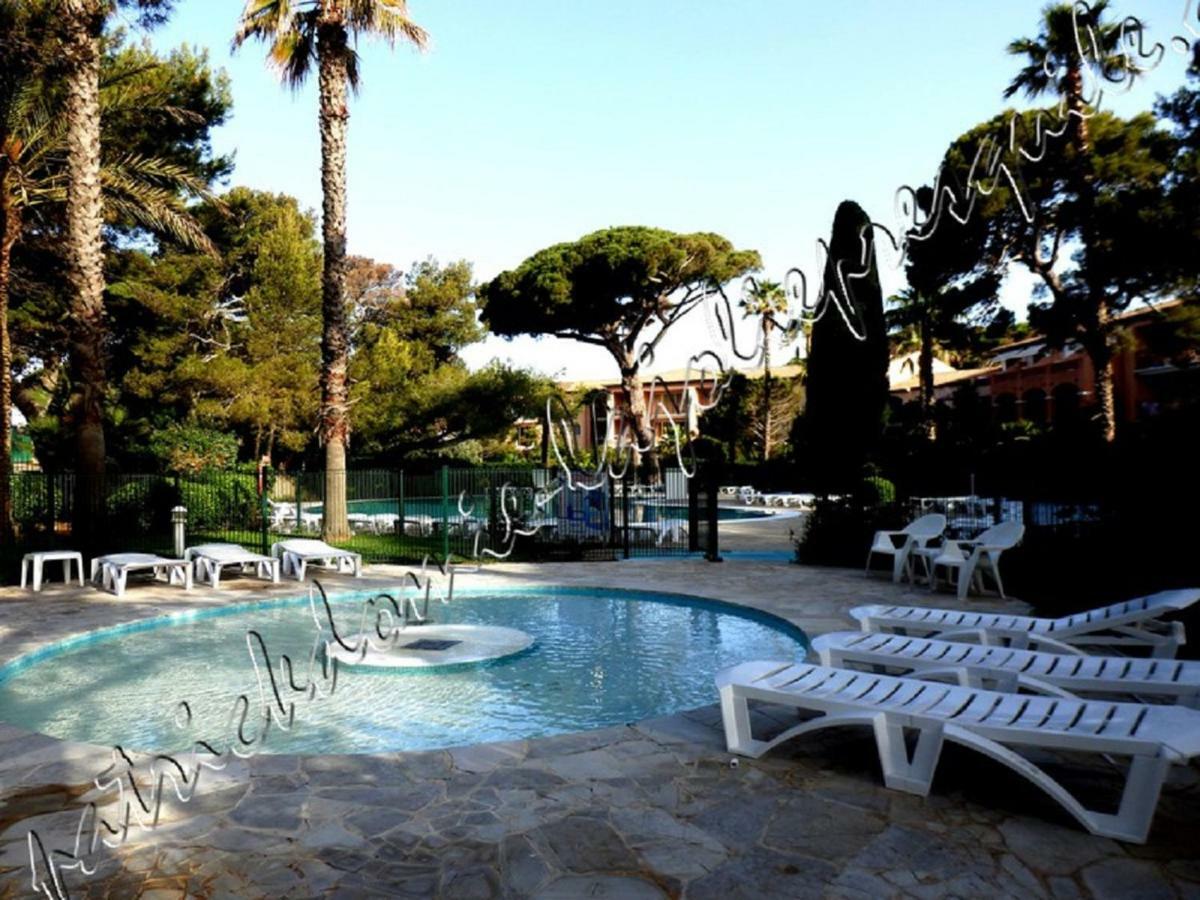 Magnifique Parc De La Presqu'Ile Avec Piscine Et Plage Face A Porquerolles ! Hyères المظهر الخارجي الصورة