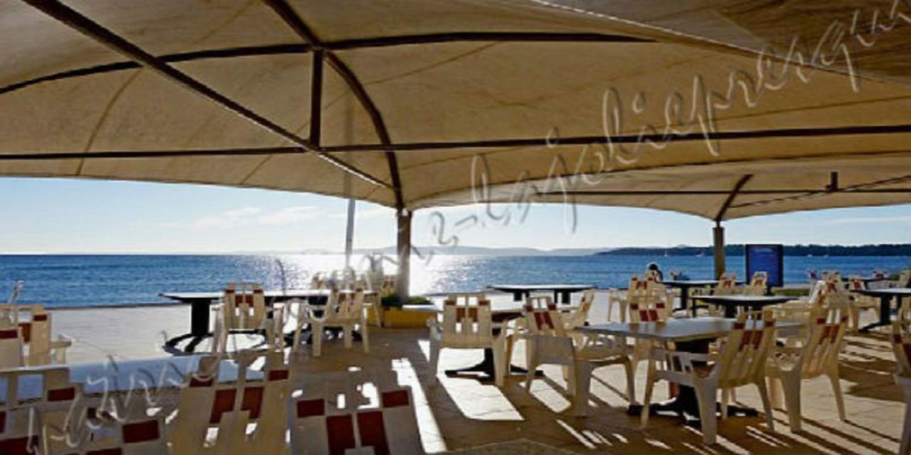 Magnifique Parc De La Presqu'Ile Avec Piscine Et Plage Face A Porquerolles ! Hyères المظهر الخارجي الصورة